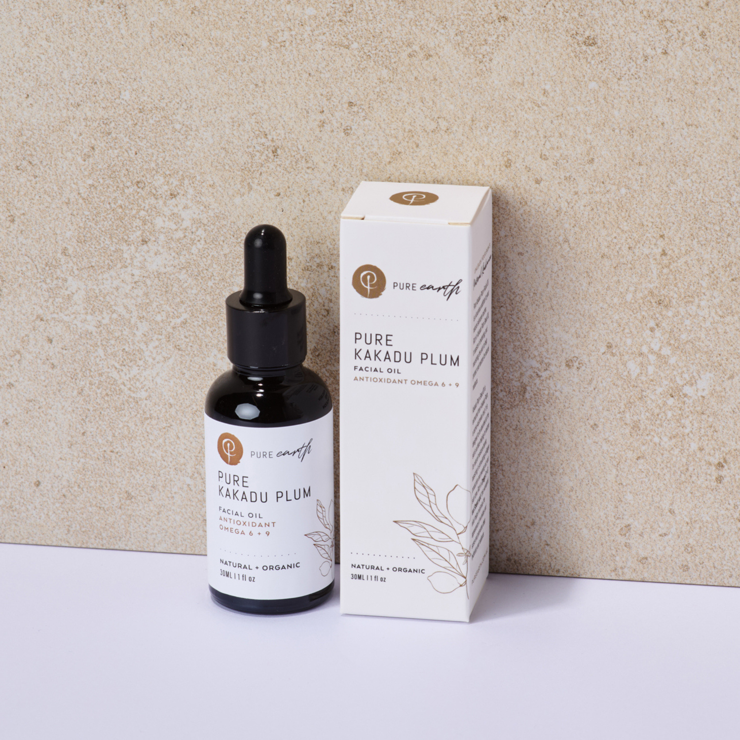 Pure Earth Kakadu Plum Facial Oil dropper bottle natural face oil Australia for hydration glowing skin and barrier support