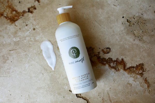 Natural Conditioner with Lemon Myrtle and Emu Apple, gentle, vegan, cruelty-free, plastic-free